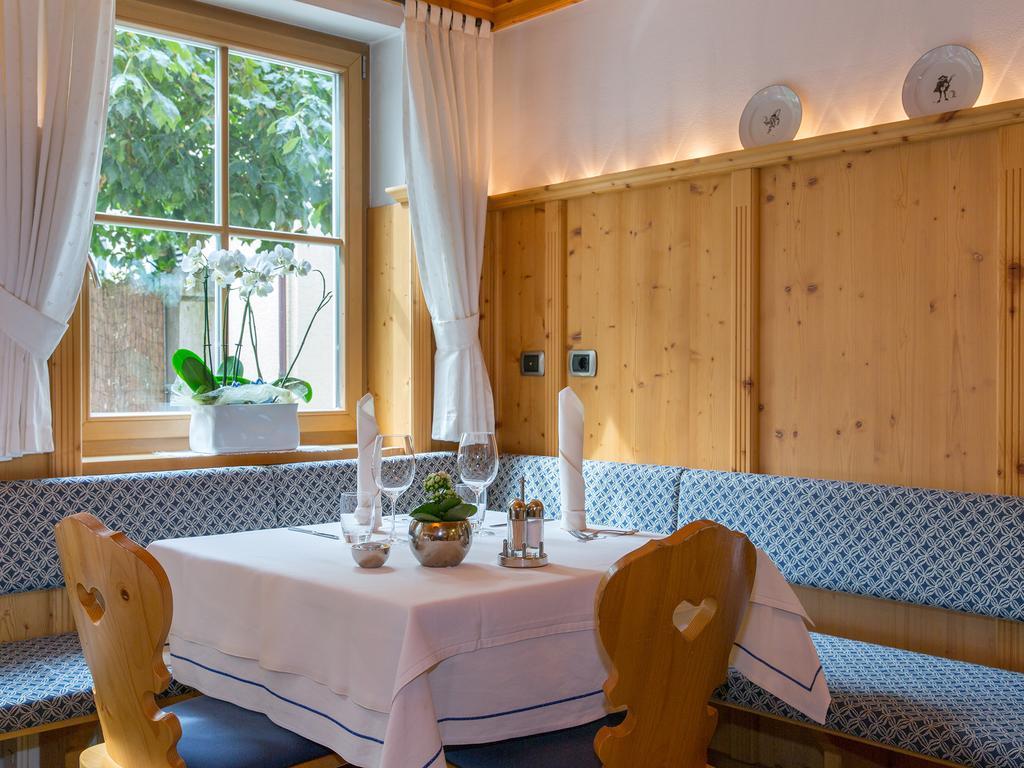 Hotel Blitzburg Брунико Экстерьер фото